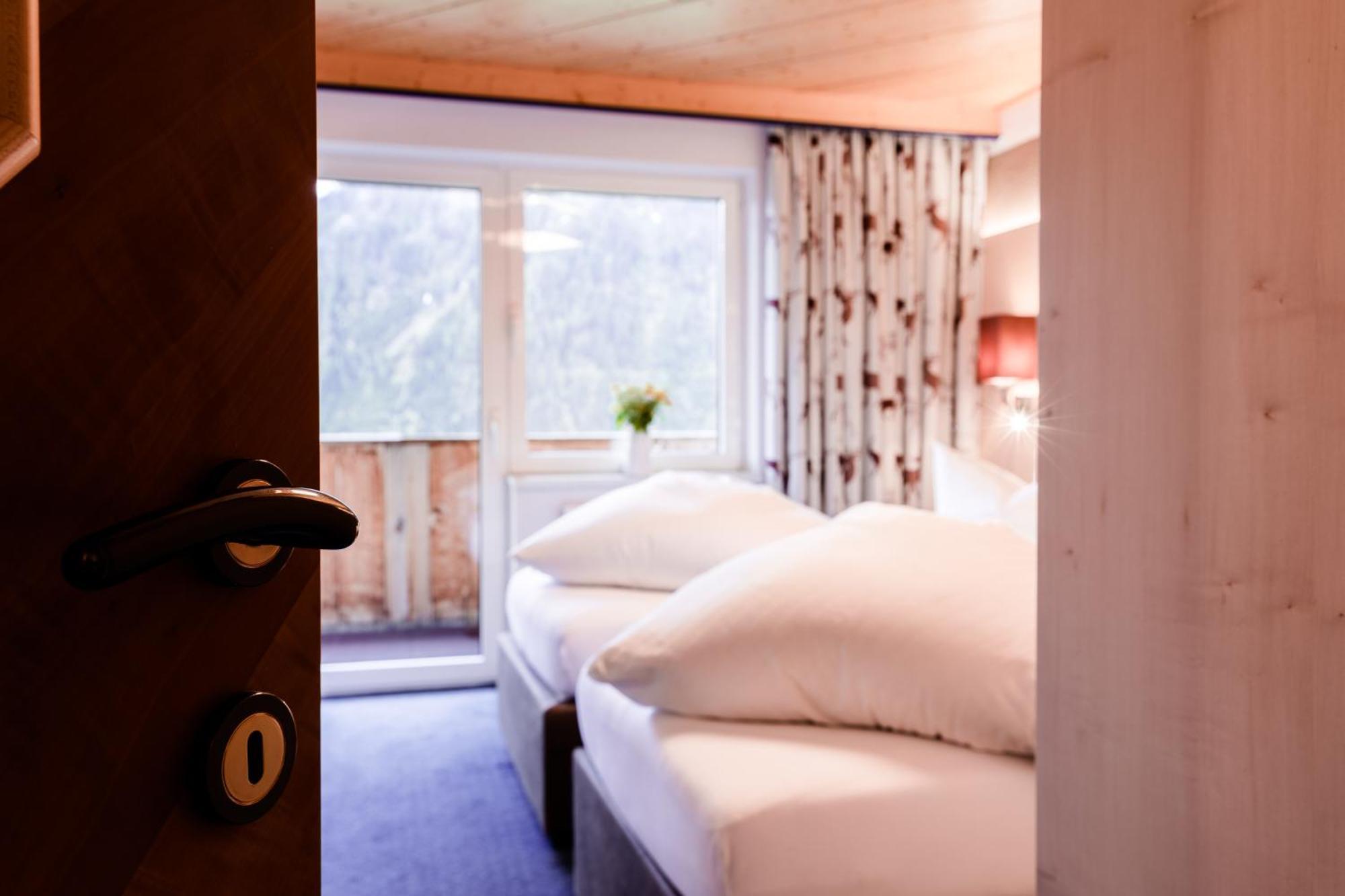 Apart Oberhaus Kappl  Room photo